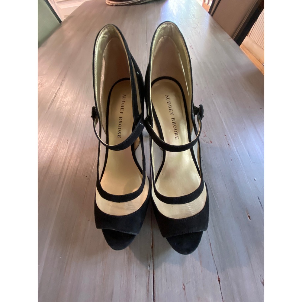 Audrey Brooke Marilyn Black Suede Mesh Peep‎ Toe Mary Jane Platform Pumps 9M